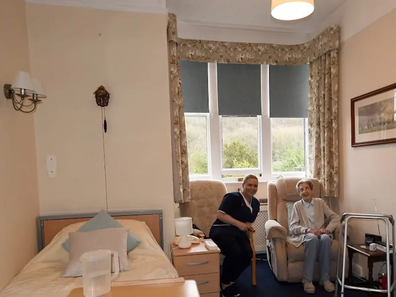 The Glen Private Nursing Home in Sheffield, England photo 8
