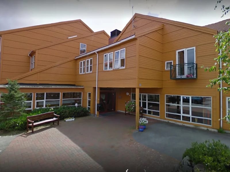 Lura bo- og aktivitetssenter - Omsorgsbolig in Sandnes, Rogaland photo 1