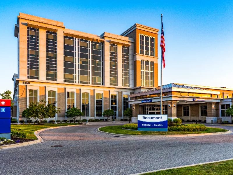 Corewell Health Trenton Hospital - Hospital in Trenton, MI photo 3