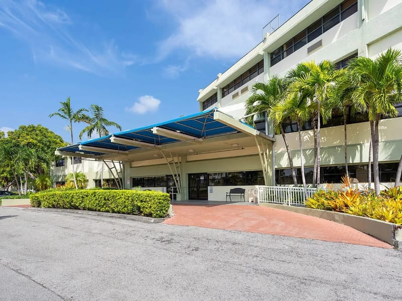 Aventura Rehab and Nursing Center - Nursing Home in North Miami Beach, FL photo 1