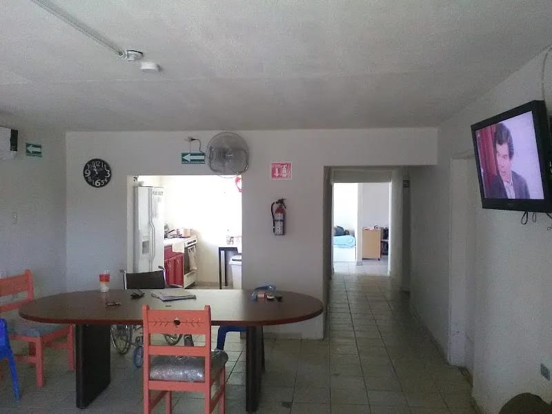 CENTRO DE ATENCION PARA ADULTOS MAYORES LA CASA DE NANA LUZ - Hogar de Ancianos in San Luis Río Colorado, Sonora photo 4