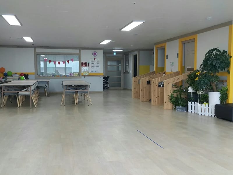 더사랑 주야간보호센터 - 방문요양 in 화성시, 경기도 photo 2