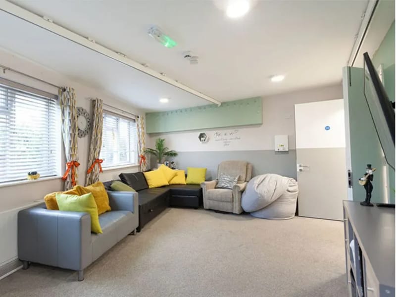 Langbury House in Worthing, England photo 2