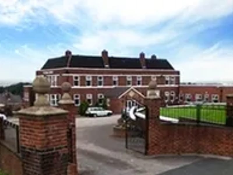 Pearl Peak House in Leeds, England photo 2