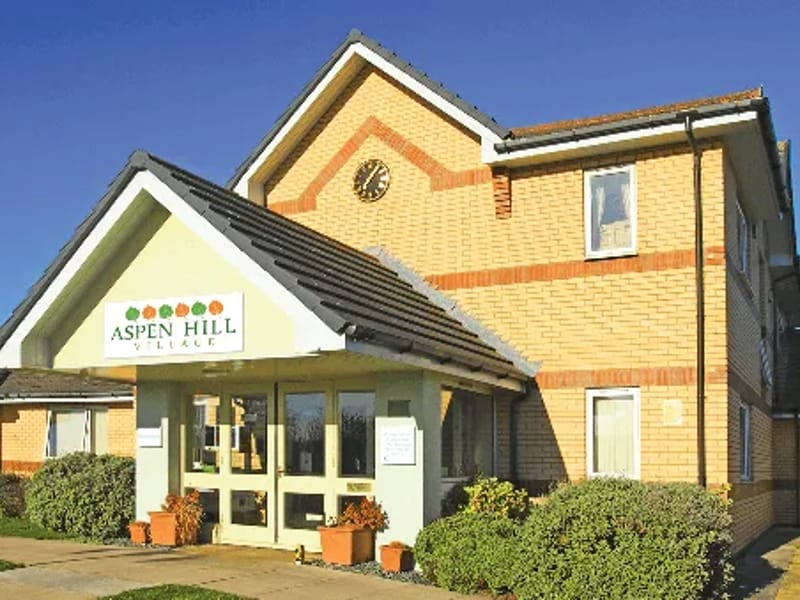 Pearl Peak House in Leeds, England photo 1