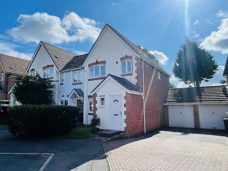 Allambie Court - Assisted Living in Nuneaton, England photo 3