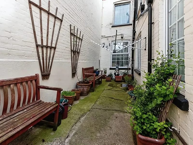 Lilas House - Assisted Living in Cromer, England photo 2