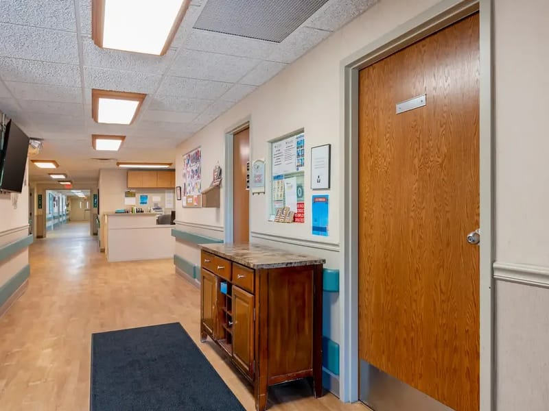 Fair Oaks Rehab & Healthcare - Nursing Home in South Beloit, IL photo 3