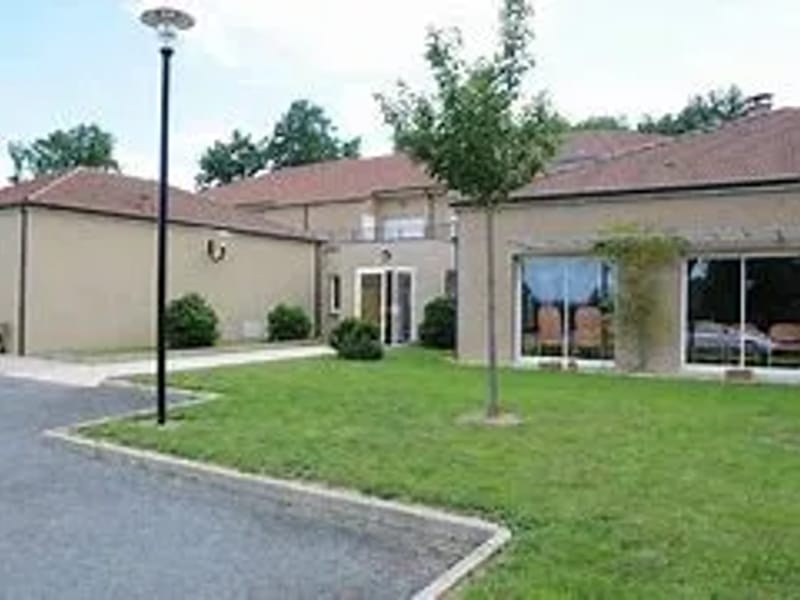 Residence Autonomie "La Cerisaie" - Maison de Retraite in LE VIGNON EN QUERCY, Occitanie photo 3