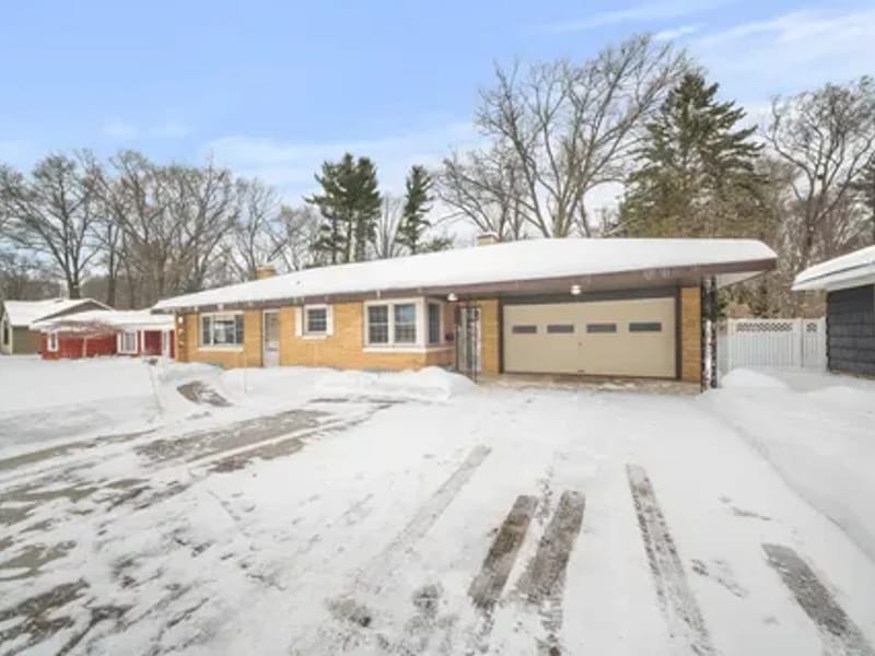 Crescent Afc Home — Assisted Living, Muskegon, MI · photo 3