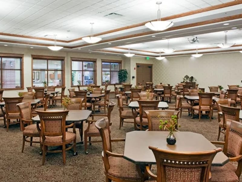 Southlake Village Rehabilitation & Care Center - Nursing Home in Lincoln, NE photo 2
