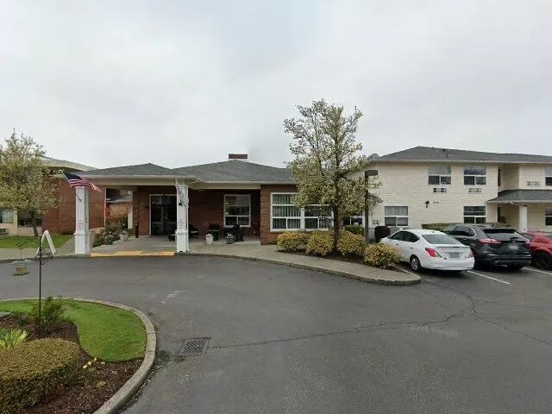 Living Court Assisted Living Community - Assisted Living in Enumclaw, WA photo 1