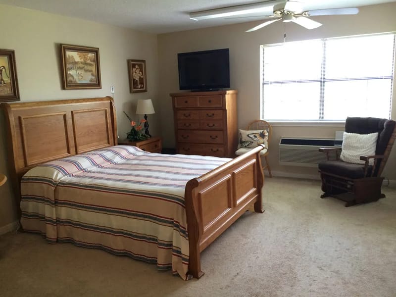 Enchanted Pines - Assisted Living in Crockett, TX photo 2