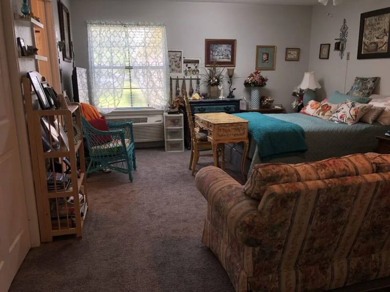Enchanted Pines - Assisted Living in Crockett, TX photo 1