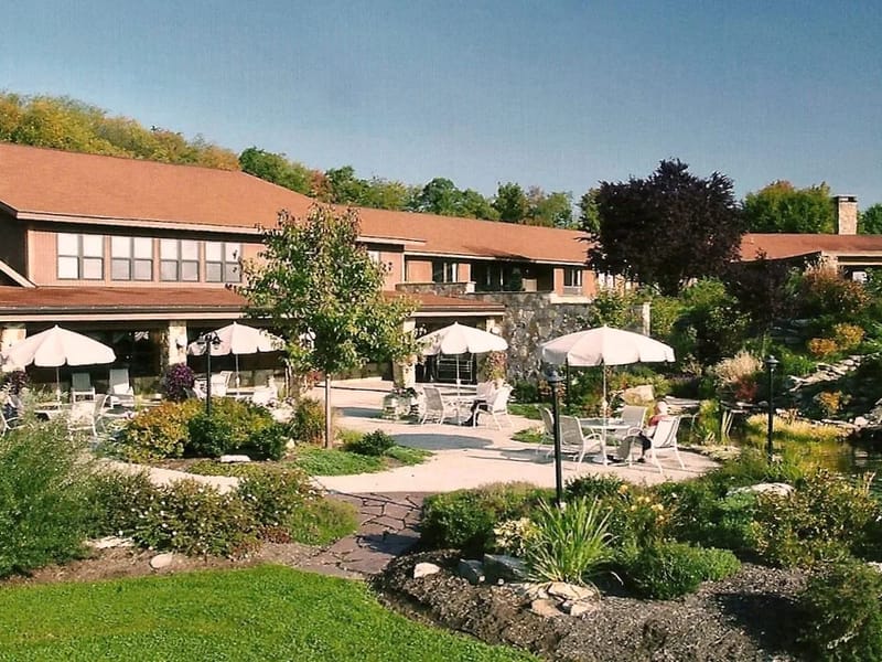 Casselman Healthcare and Rehabilitation Center - Nursing Home in Meyersdale, PA photo 1