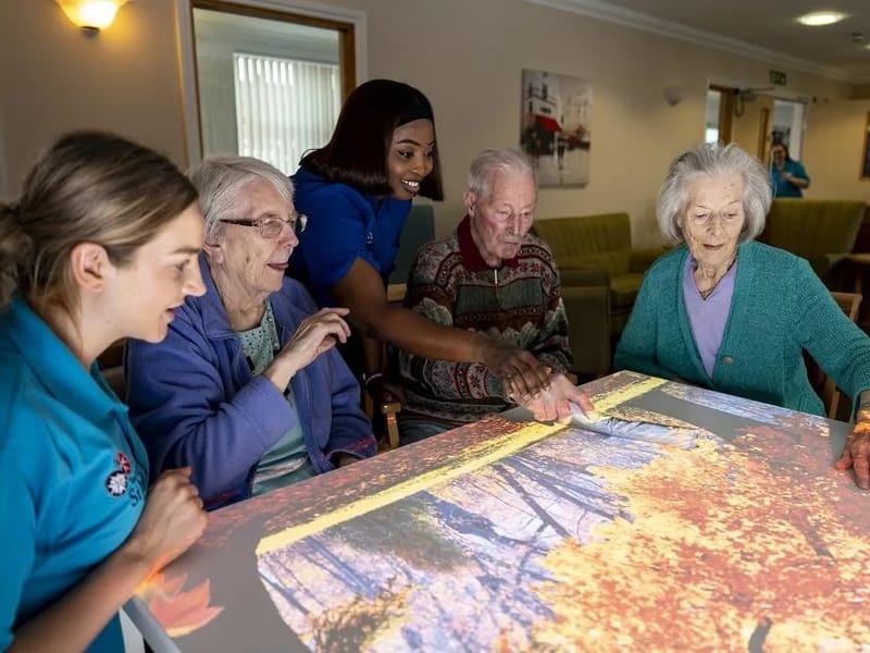 Monkscroft Care Centre - Nursing Home in Cheltenham, England photo 3