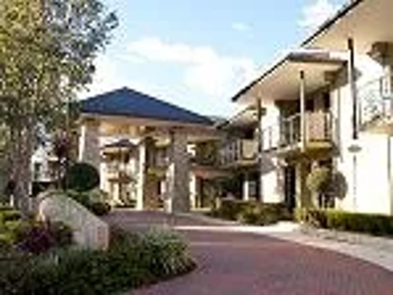 Aegis Woodlake - Nursing Home in Kingsley, WA photo 3