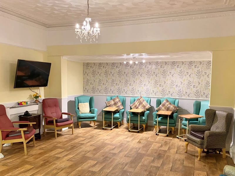 Fairhaven Care Home - Nursing Home in Ryde, England photo 3