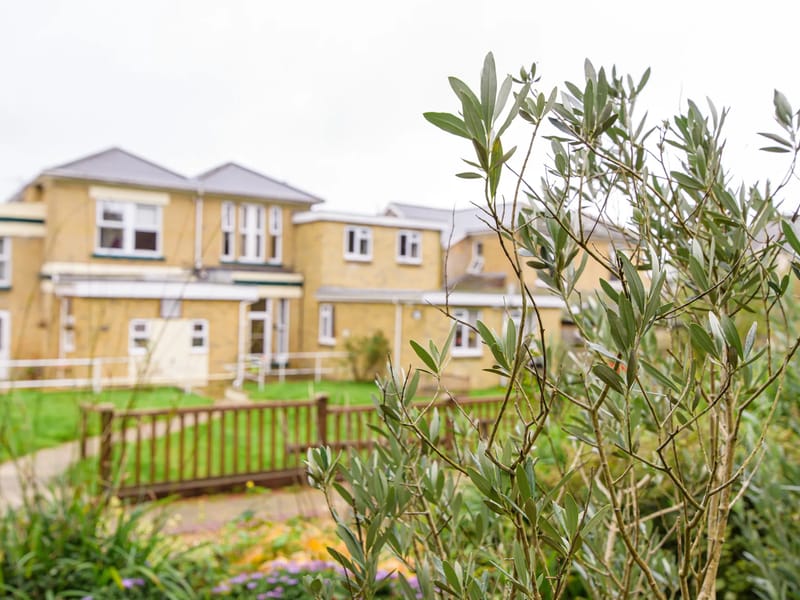 Fairhaven Care Home - Nursing Home in Ryde, England photo 1