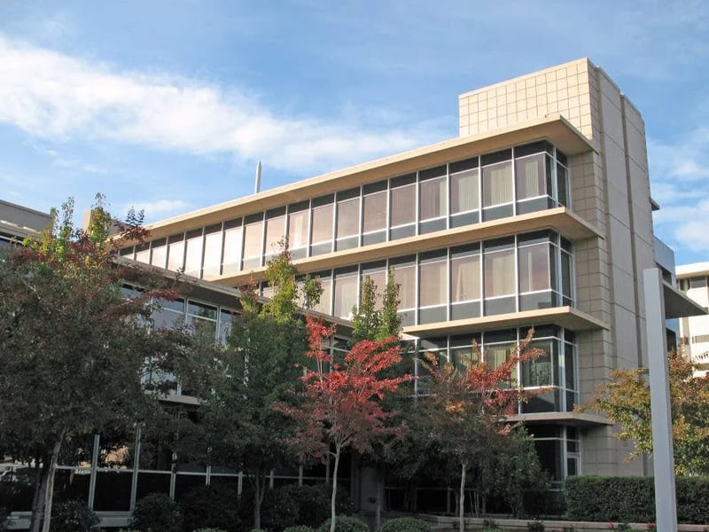 Kaiser Permanente Walnut Creek Medical Center - Hospital in Walnut Creek, CA photo 1