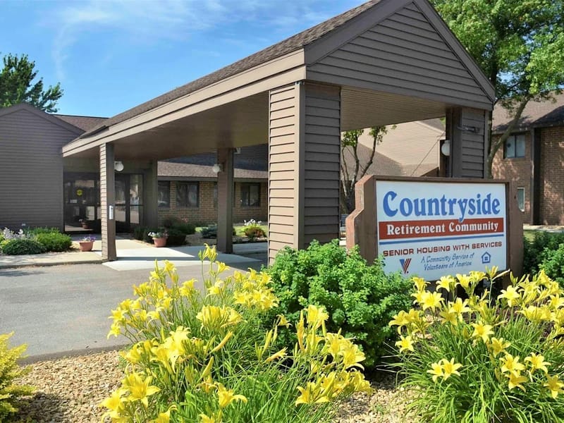 Countryside Retirement Comm - Assisted Living in Sleepy Eye, MN photo 1