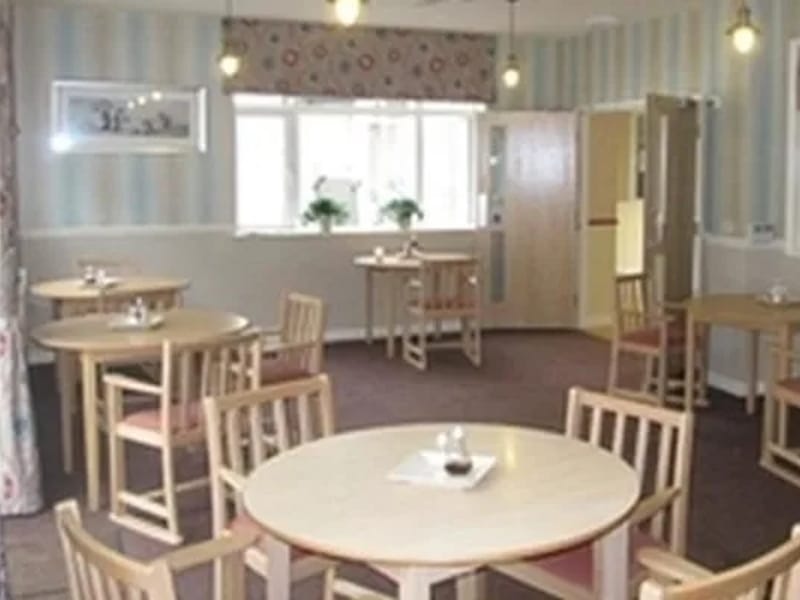 Foxby Hill Care Home - Nursing Home in Gainsborough, England photo 2