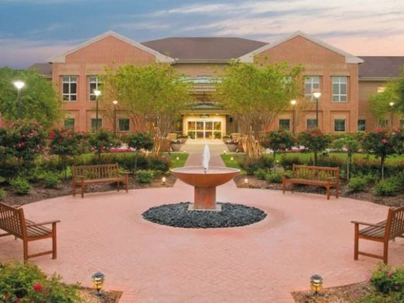Continuing Care At Eagle'S Trace — Assisted Living, Houston, TX · photo 1