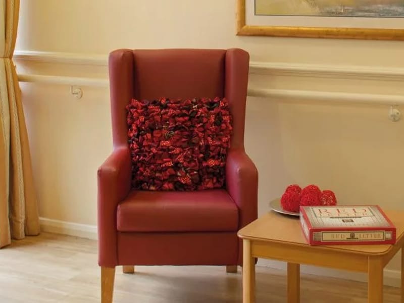 Radfield Home Care Havering & Romford - In-Home Care in Hornchurch, England photo 2