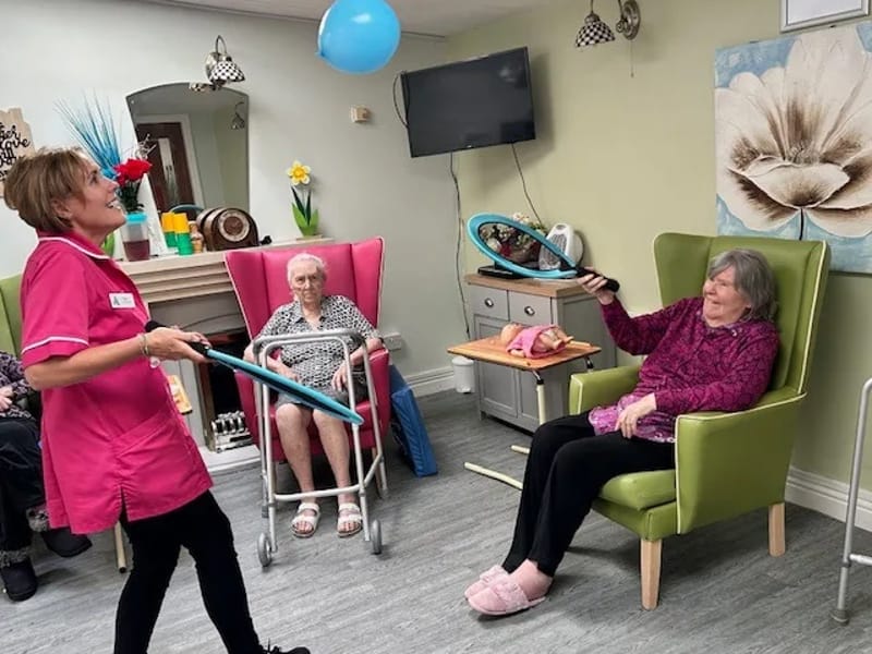 Meadowview Care Home - Nursing Home in Warrington, England photo 3
