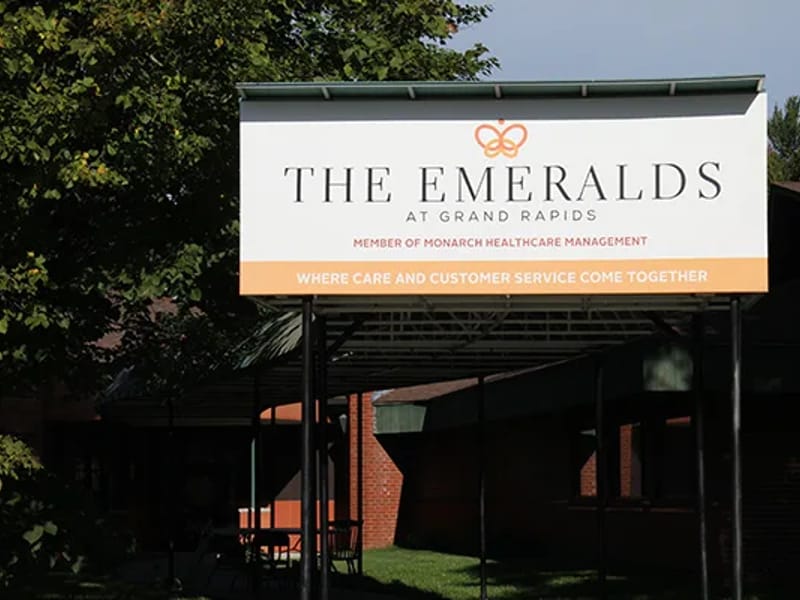 The Emeralds At Grand Rapids - Assisted Living in Grand Rapids, MN photo 2