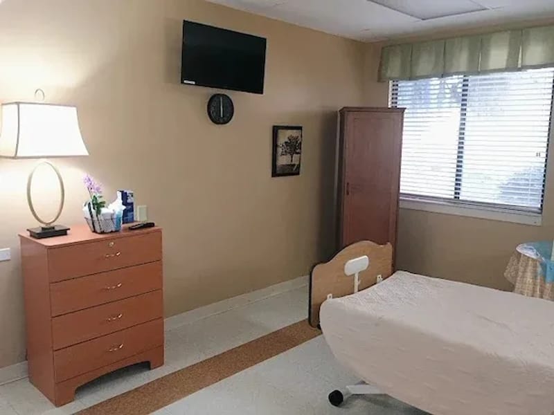 Aviata at San Jose - Nursing Home in Jacksonville, FL photo 3