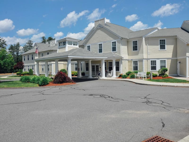 The Arbors At Chicopee - Assisted Living in Chicopee, MA photo 3