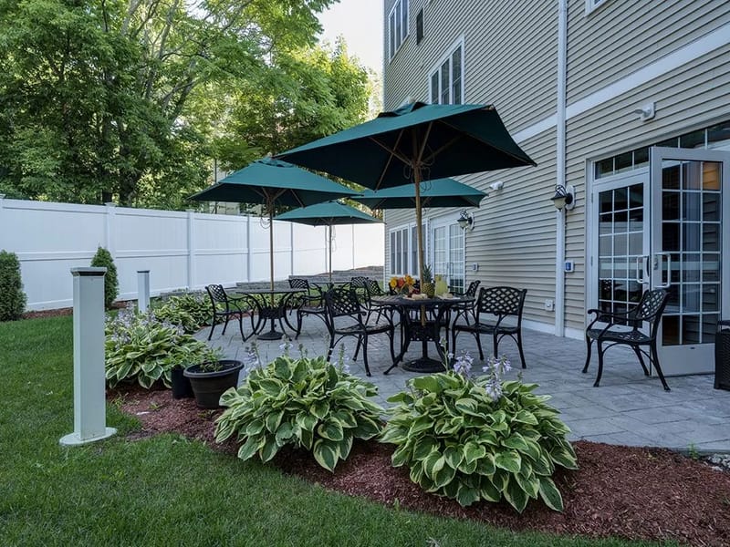 The Arbors At Chicopee - Assisted Living in Chicopee, MA photo 2