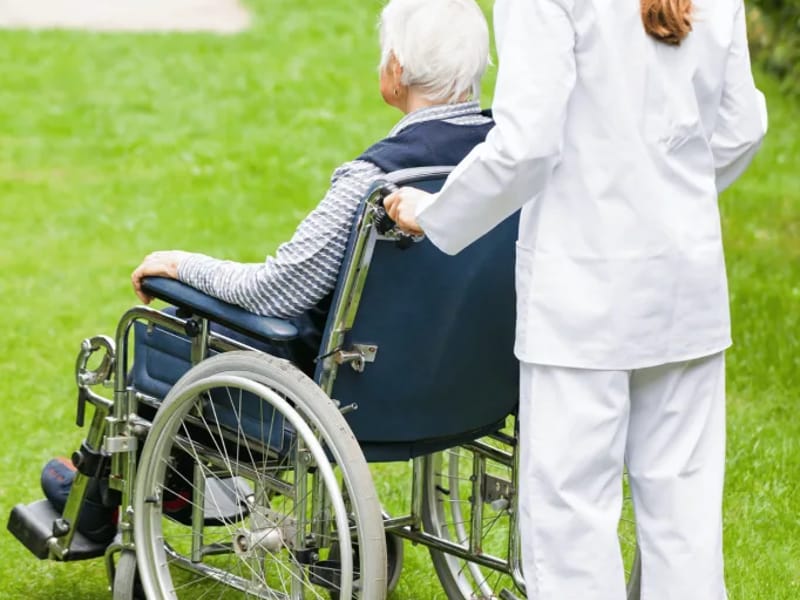 Everest Care- Wiltshire - In-Home Care in Wiltshire, England photo 2