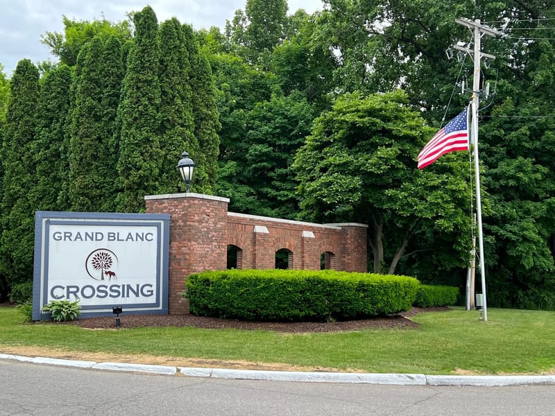Bush Manor Afc - Assisted Living in Grand Blanc, MI photo 2