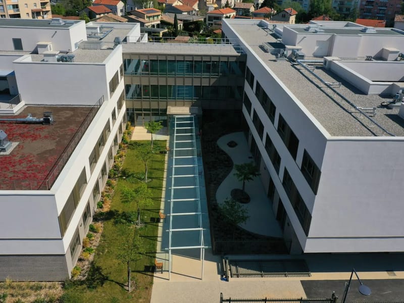 EHPAD BERNARD EYRAUD - CITÃ DES AINÃS - EHPAD in VALENCE, Auvergne-Rhône-Alpes photo 2