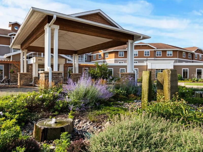 Norris Square - Assisted Living in Cottage Grove, MN photo 3