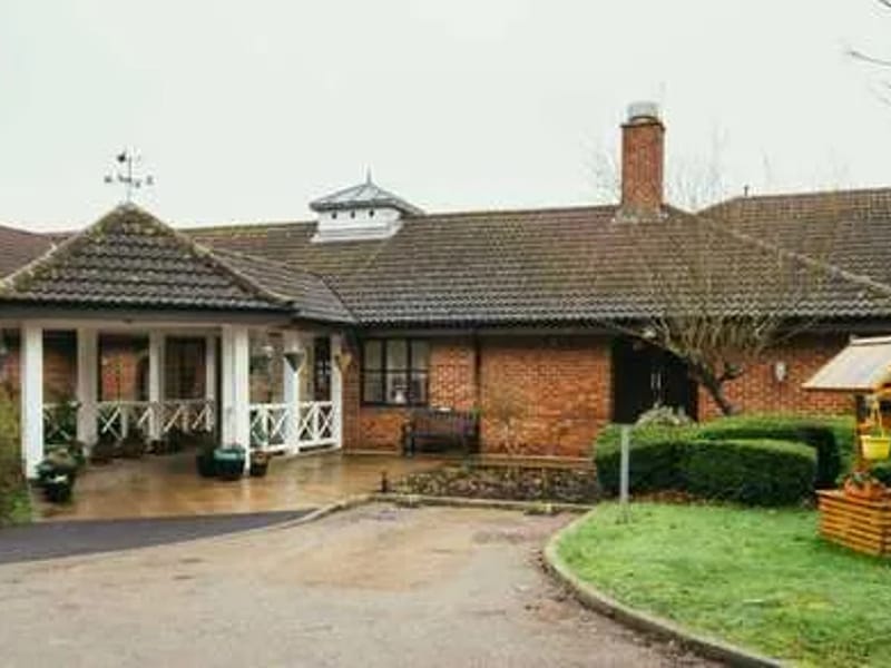 Ashgrove Residential Care Home - Assisted Living in Hornchurch, England photo 1