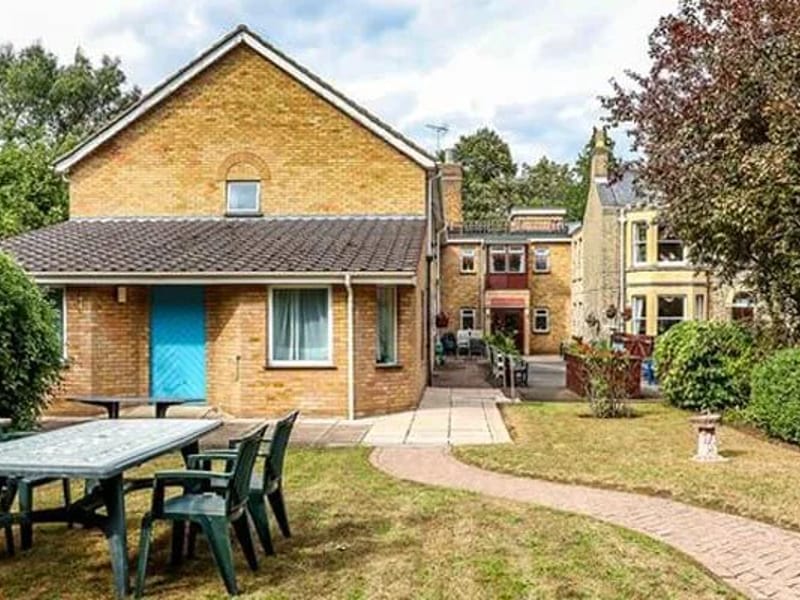 Primrose Croft Care Home - Nursing Home in Cambridge, England photo 2