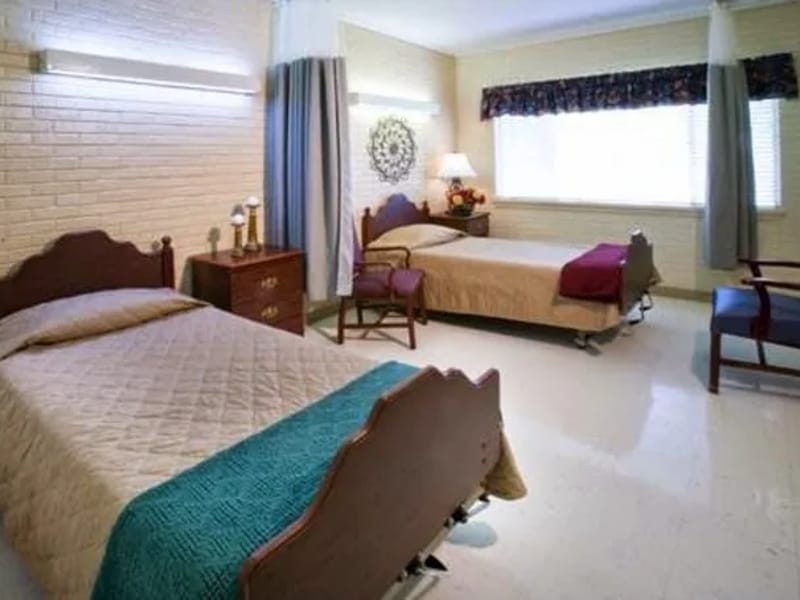 Heritage Healthcare of Hammond - Nursing Home in Hammond, LA photo 2