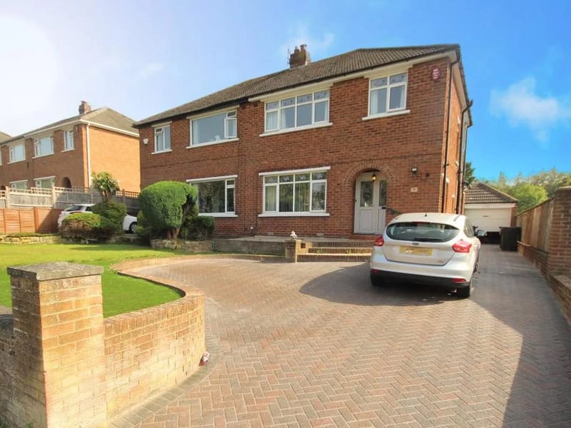 Low Lane House - Nursing Home in Middlesbrough, England photo 2