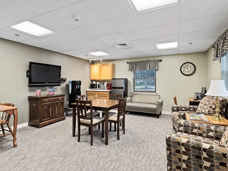 Ephrata Manor - Assisted Living in Ephrata, PA photo 3