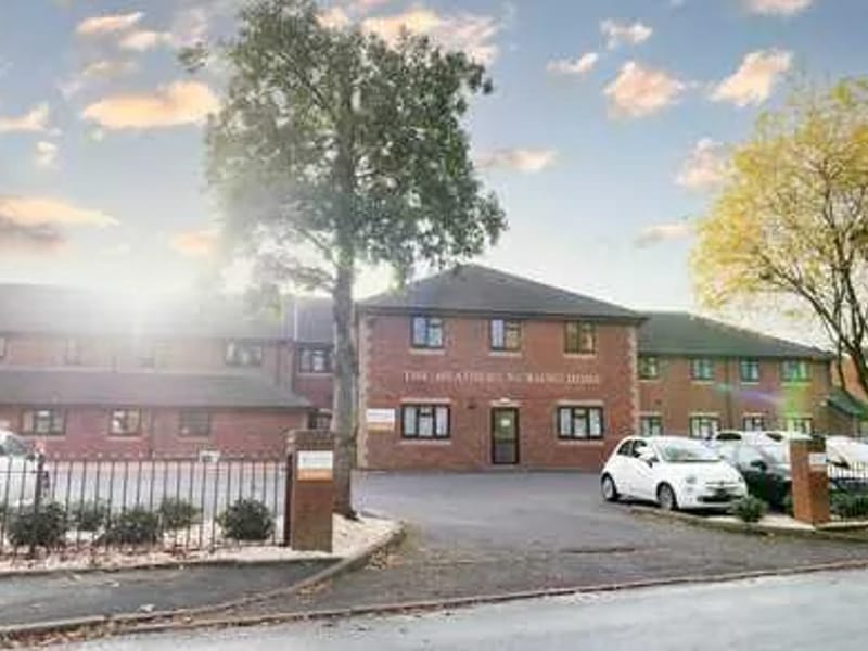 Bracken House - Assisted Living in Burntwood, England photo 2