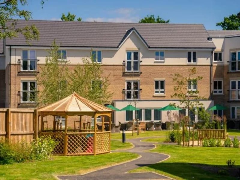 Martin Grange - Nursing Home in Harrogate, England photo 6