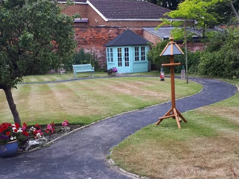 Lyndale Nursing Home in Southport, England photo 2