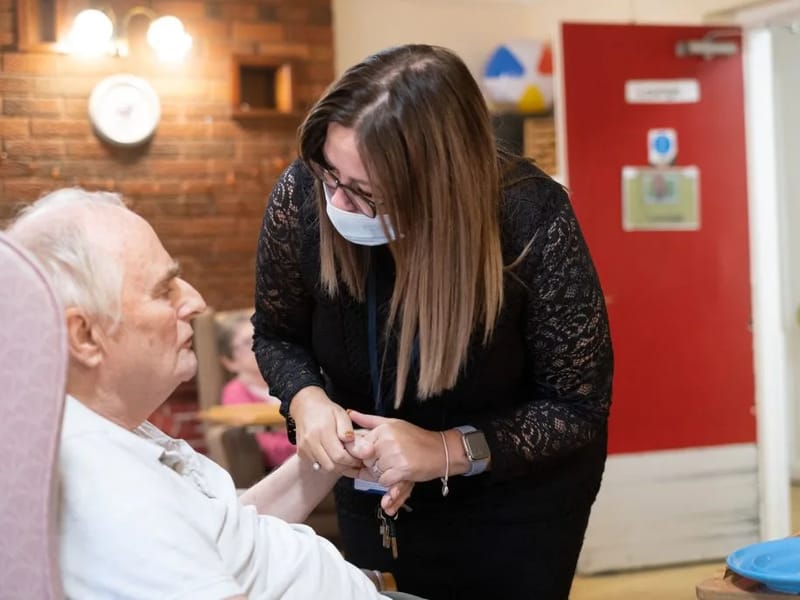 Sandy Banks Care Home - Nursing Home in Leyland, England photo 3