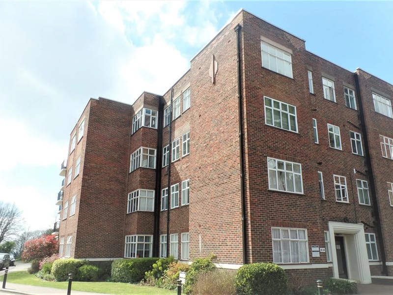 290 Dyke Road - Assisted Living in Brighton, England photo 2