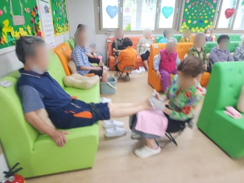 돌봄노인재가센터 - 방문요양 in 금정구, 부산광역시 photo 1