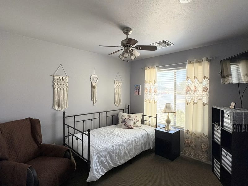 Heart To Heart Adult Care Home — Assisted Living, El Mirage, AZ · photo 3