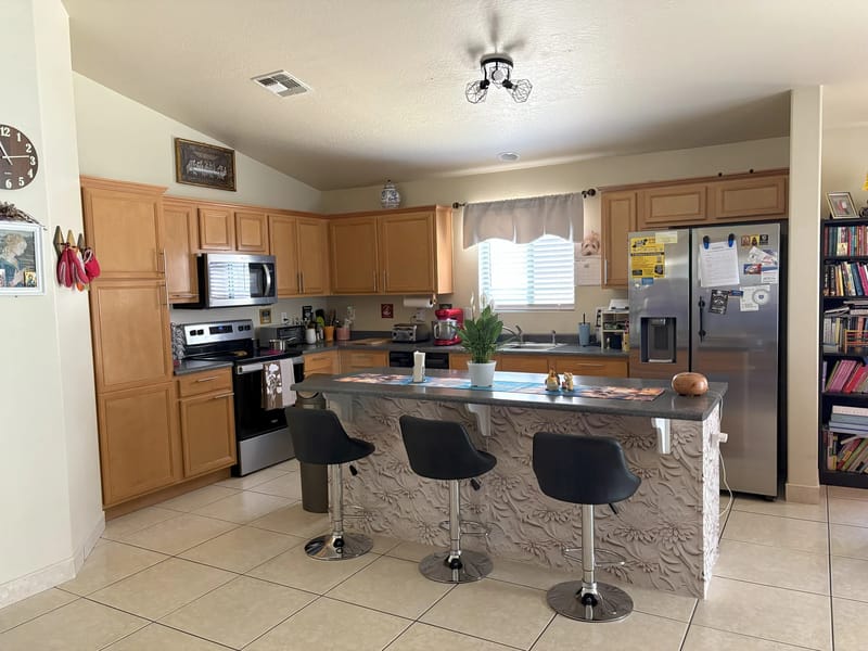 Heart To Heart Adult Care Home — Assisted Living, El Mirage, AZ · photo 2